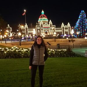 Meet your Posher, Yasmin